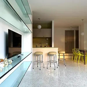 Apartment Navigli, Milan