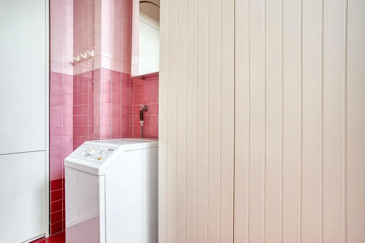 Joivy Trendy Apt Near Sforzesco Castle Milan Apartment